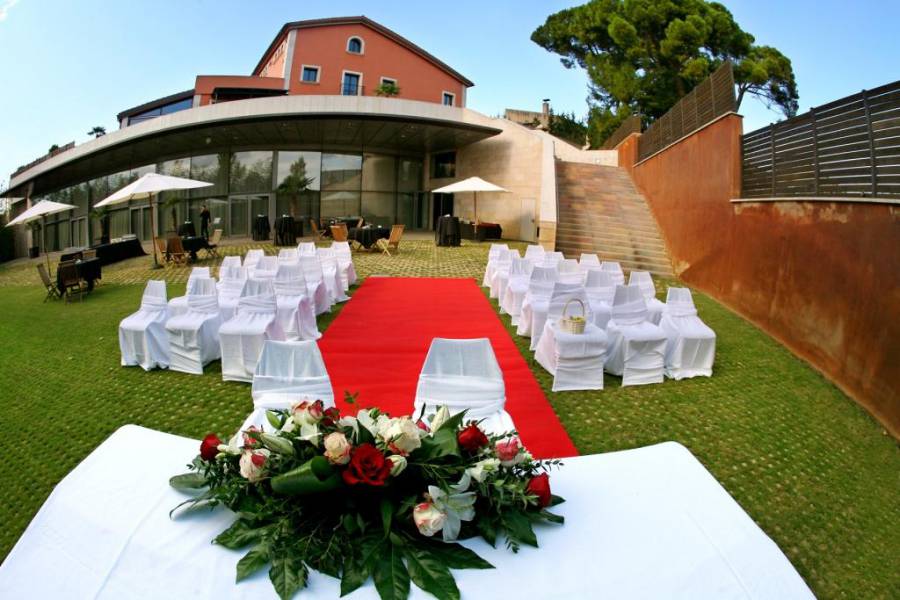 Qgat Restaurant, Events & Hotel