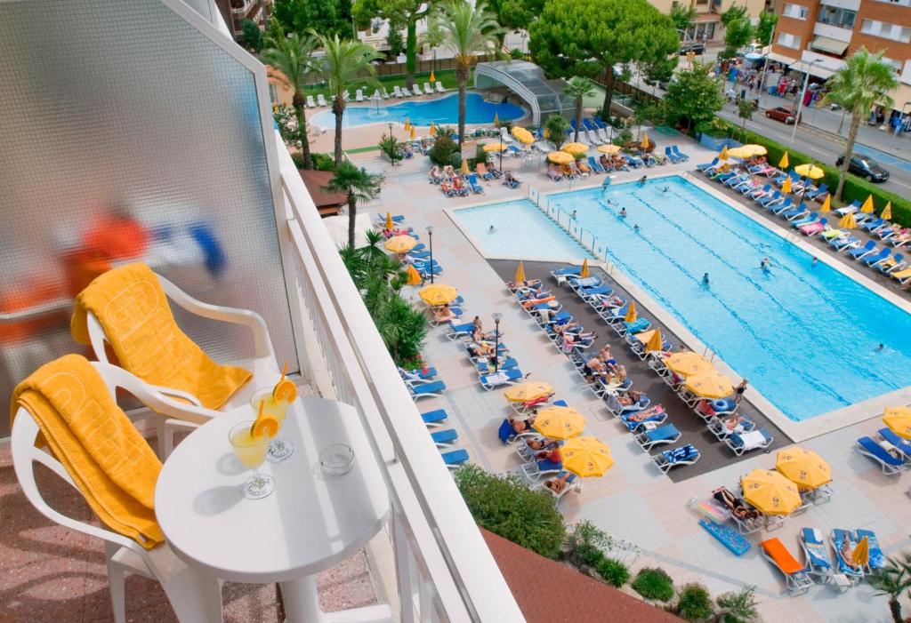 GHT Oasis Park & Spa