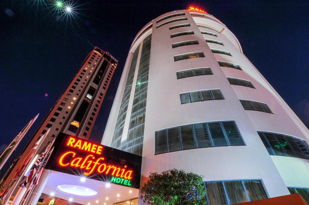 Ramee California Hotel, Juffair